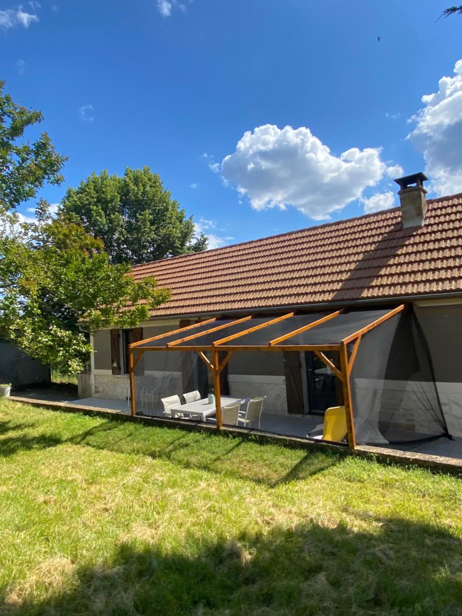Au Lilas Rose Maison Entre Campagne Et Village Belvès Eksteriør billede